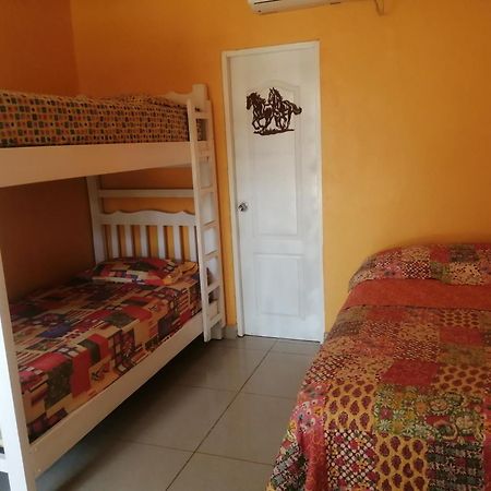 Cabanas Sherlley Санта Каталина Екстериор снимка